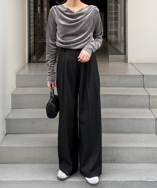 LE MORE(リモア)の「ドレープデザインベロアトップス(Tシャツ/カットソー・レディース・ブラウン/グレー/ブラック・FREE)」の7枚目の写真