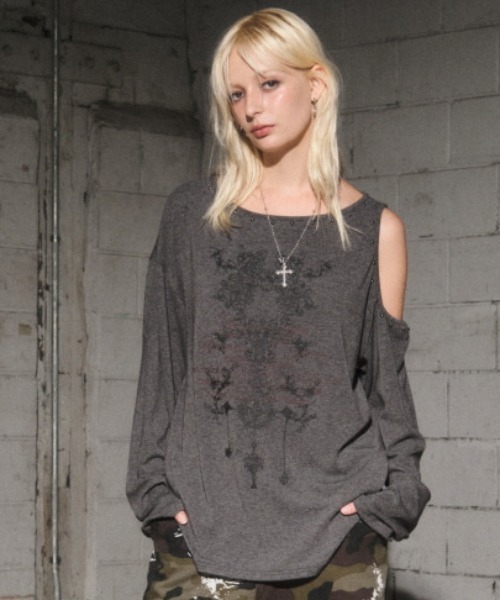 Midnight Move（ミッドナイトムーブ）の「A'GEM/9 × .kom 『MIDNIGHT MOVE/ミッドナイトムーブ』2ホール ロングスリーブ（Tシャツ/カットソー・レディース・ベージュ/ブラック/グレー・FREE）」の10枚目の写真