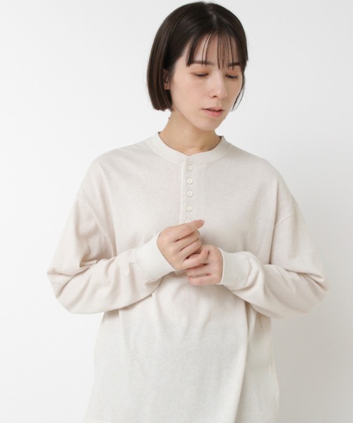 RNA-N(アールエヌエーエヌ)の「M2537 ゆる天竺ヘンリー(Tシャツ/カットソー・レディース・キナリ/スミクロ/オフホワイト・FREE)」の22枚目の写真