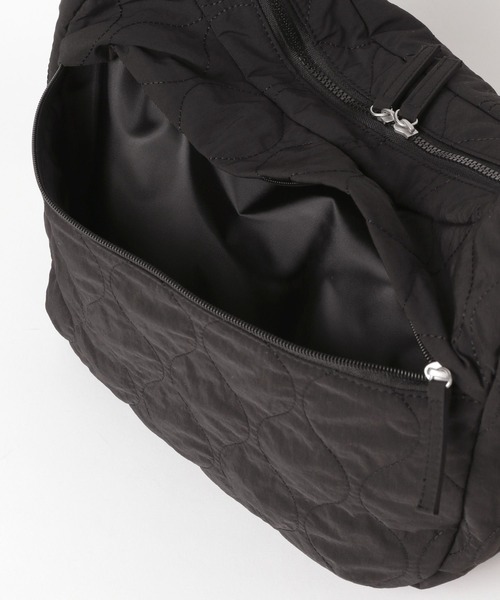 GLOBAL WORK（グローバルワーク）の「キルティングショルダー/598428（ショルダーバッグ・メンズ・ダークブラウン/チャコールグレー/ブルー/ブラック・FREE）」の17枚目の写真