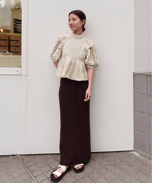 TODAYFUL(トゥデイフル)の「Puffsleeve Knit Tops(ニット/セーター・レディース・アイボリー/チャコールグレー・FREE)」の10枚目の写真