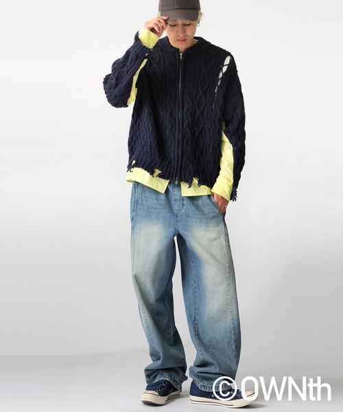 antiqua(アンティカ)の「ケーブル編み ジップカーディガン(ニット/セーター・レディース・ネイビー/ブラック・ONESIZE)」の13枚目の写真