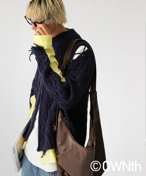 antiqua(アンティカ)の「ケーブル編み ジップカーディガン(ニット/セーター・レディース・ネイビー/ブラック・ONESIZE)」の17枚目の写真