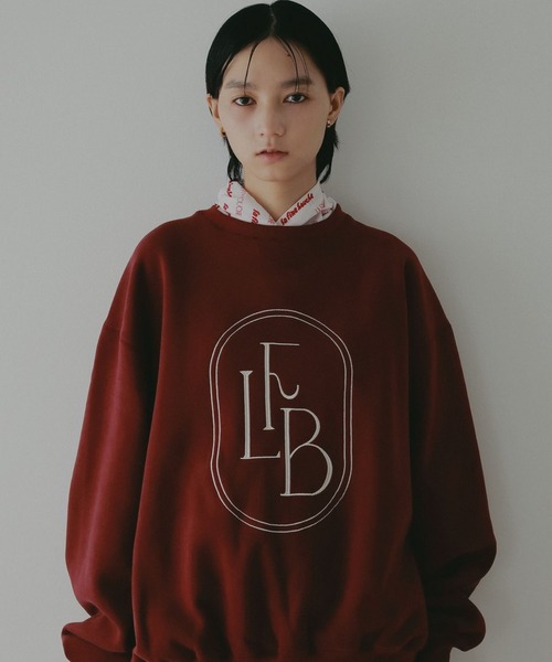 A part by（アパートバイ）の「【LA FINE BOUCHEコラボ】ロゴスウェット（スウェット・レディース・ボルドー/ライトグレー/ブルー・FREE）」の3枚目の写真