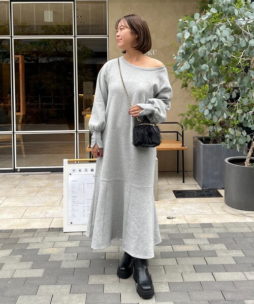 セール】【SAPON】ボートネック裏起毛スウェットワンピース
