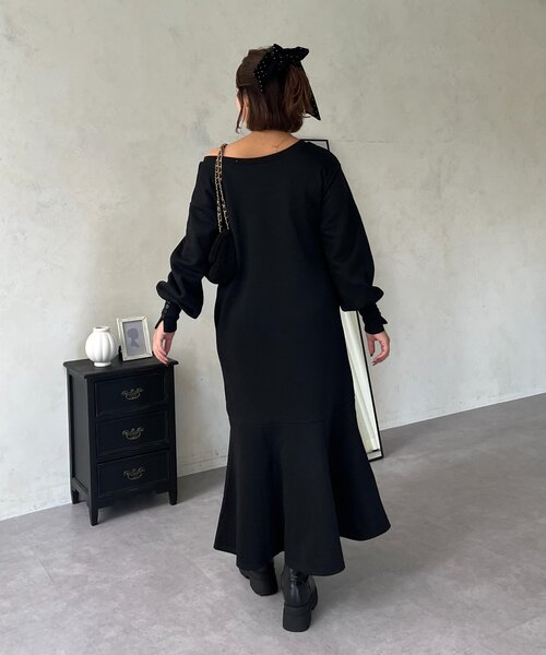 prose verse(プロズヴェール)の「【SAPON】ボートネック裏起毛スウェットワンピース(ワンピース・レディース・ブラック/アイボリー/グレー・MEDIUM/PL/PM/LARGE)」の22枚目の写真