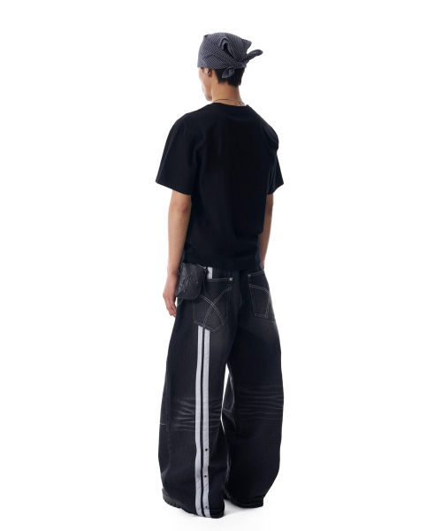 AAKAM(アーカム)の「Washed Patch Half Top (Black)(Tシャツ/カットソー・レディース・その他・1/2)」の8枚目の写真