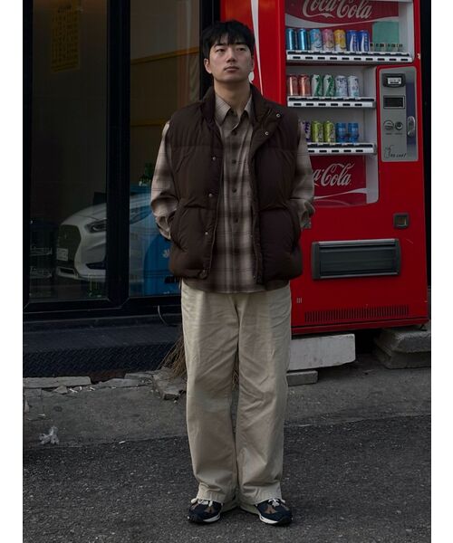 MUSINSA STANDARD（ムシンサスタンダード）の「ツーピンタックワイドチノパンツ [ライトベージュ]（その他パンツ・メンズ・その他・30/31/33/26/27/28/29/40/38/42/36/34/32）」の12枚目の写真