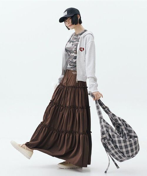 YOUHEE（ユヒ）の「CAMO LETTERING T-SHIRTS GREY（Tシャツ/カットソー・レディース・その他・FREE）」の11枚目の写真