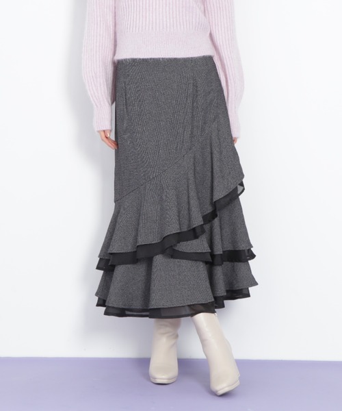 JILL by JILL STUART（ジルバイジルスチュアート）の「◇ランダムヘムシアースカート（スカート・レディース・ラベンダー/ホワイト/ブラック系その他・FREE）」の9枚目の写真