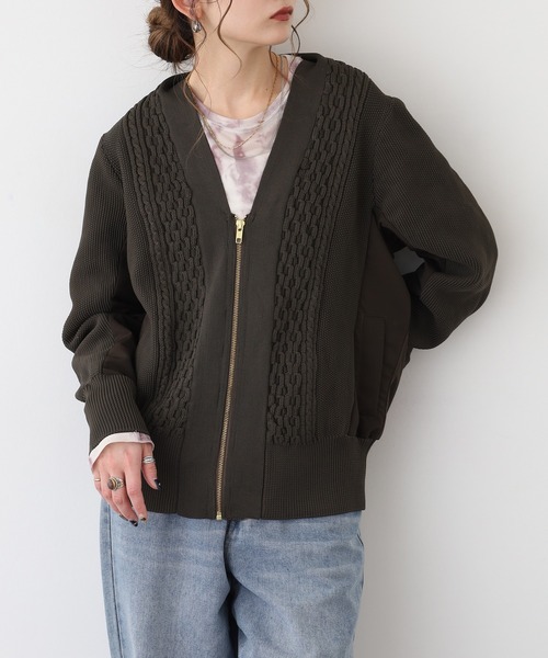 EGLANTINE(エグランティーヌ)の「EGLANTINE 軽量ポリエステルジップカーデ(カーディガン/ボレロ・レディース・ベージュ/ブラック/ダークブラウン・40)」の19枚目の写真