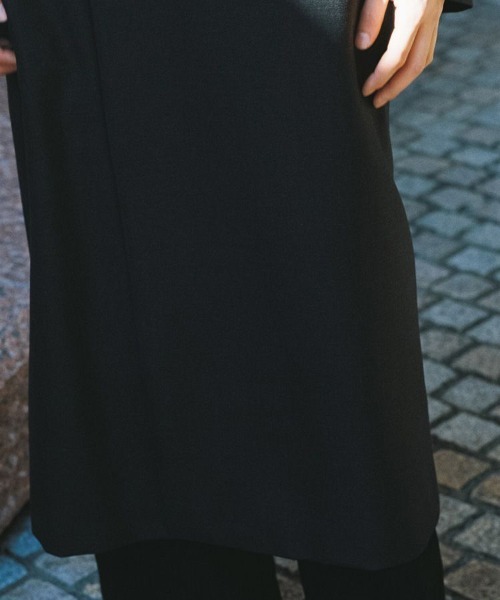 LIDNM（リドム）の「DOUBLE BREASTED CHESTER（チェスターコート・メンズ・ダークグレー・SMALL/MEDIUM/LARGE）」の5枚目の写真