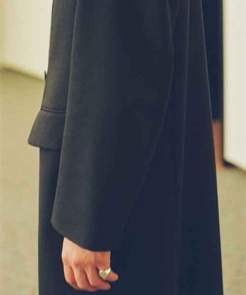 LIDNM（リドム）の「DOUBLE BREASTED CHESTER（チェスターコート・メンズ・ダークグレー・SMALL/MEDIUM/LARGE）」の16枚目の写真