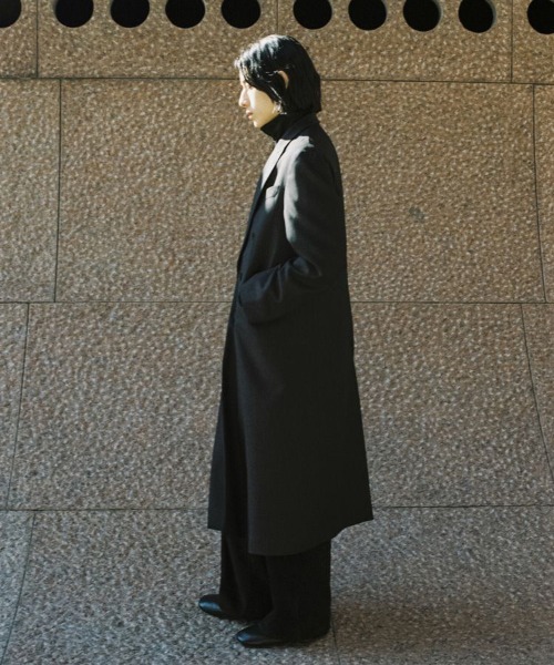 LIDNM（リドム）の「DOUBLE BREASTED CHESTER（チェスターコート・メンズ・ダークグレー・SMALL/MEDIUM/LARGE）」の8枚目の写真