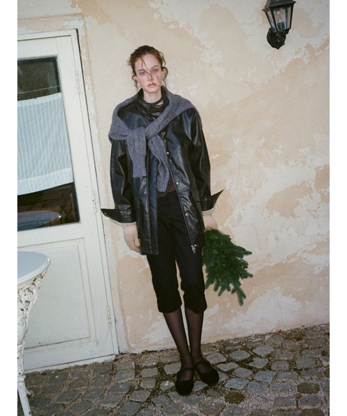 ETMON(エトモン)の「Faux Leather Fur Coat, Black(チェスターコート・レディース・その他・F)」の9枚目の写真