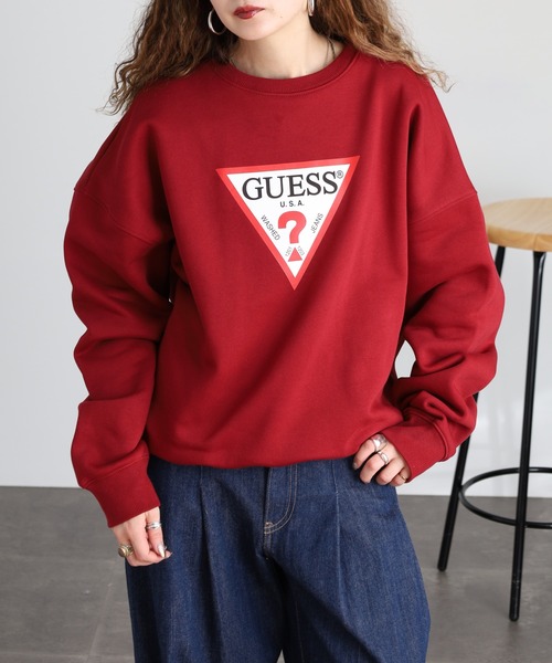 GUESS JEANS（ゲスジーンズ）の「GUESS JEANS アイコニック トライアングルクルーネックスウェット（スウェット・レディース・ブラック/レッド・XS/L/M/S）」の10枚目の写真