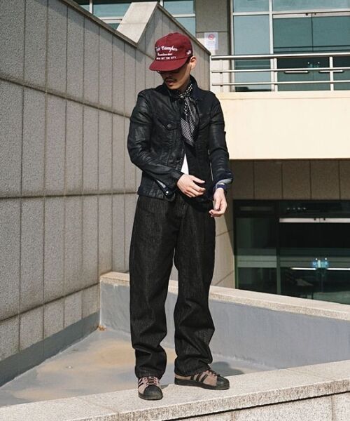CHAMBROS（チャンブロス）の「ノンフェイドワイドデニムパンツ[オールブラック]（デニムパンツ・レディース・その他・SMALL/MEDIUM/LARGE/X-LARGE/XX-LARGE）」の5枚目の写真