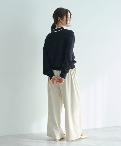 YECCA VECCA（イェッカヴェッカ）の「配色ボウタイニット（ニット/セーター・レディース・アイボリー/ブラック/ライトブルー・FREE）」の6枚目の写真