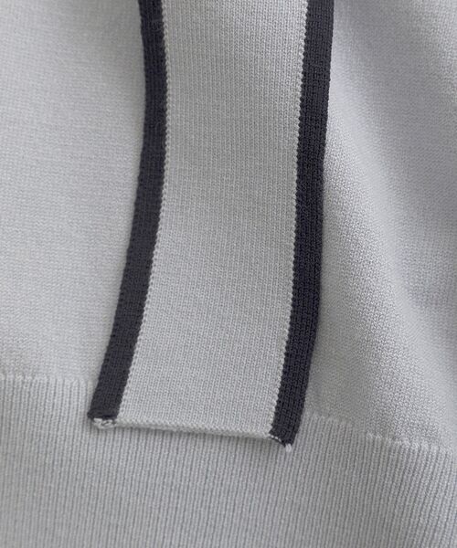 YECCA VECCA（イェッカヴェッカ）の「配色ボウタイニット（ニット/セーター・レディース・アイボリー/ブラック/ライトブルー・FREE）」の20枚目の写真