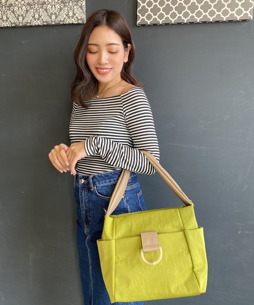 LEBELIER(ルベリエ)の「デミ柄パーツ付10ポケ2WAY(トートバッグ・レディース・ブラック/アイボリー/ライトグリーン・FREE)」の3枚目の写真