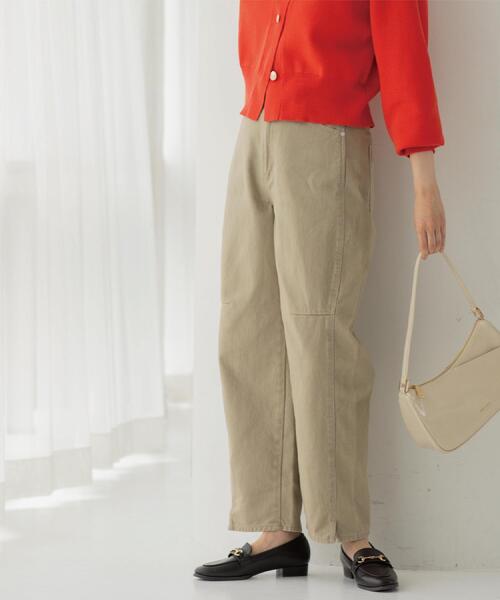 OPAQUE.CLIP（オペークドットクリップ）の「カーブシルエットカラーデニム【洗濯機OK】（デニムパンツ・レディース・ベージュ/ベビーピンク・40/38/42）」の2枚目の写真