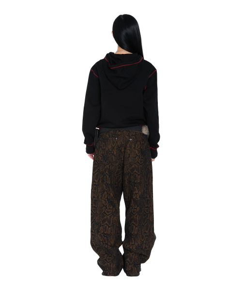 AAKAM(アーカム)の「Python Patterned Denim Pants (Brown)(デニムパンツ・レディース・その他・1/2)」の7枚目の写真