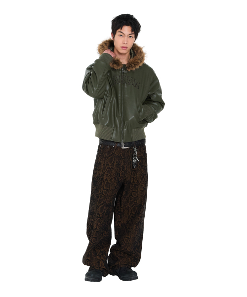 AAKAM(アーカム)の「Python Patterned Denim Pants (Brown)(デニムパンツ・レディース・その他・1/2)」の14枚目の写真