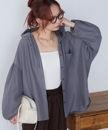 BONLECILL（ボンルシール）の「【UVカット率97%】ライトシアーギャザー 涼しげ オーバーフーディーシャツパーカー【纏うUVケア - ソルヴェール】（シャツ/ブラウス）」