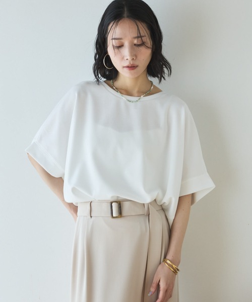 Doux archives（ドゥアルシーヴ）の「ＵＶ加工・吸水速乾ドルマンプルオーバー（Tシャツ/カットソー・レディース・サックスブルー/グレイッシュベージュ/チャコールグレー/オフホワイト・FREE）」の15枚目の写真
