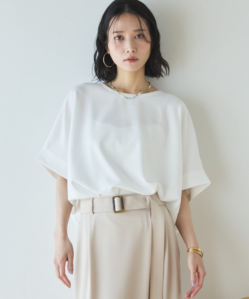 Doux archives（ドゥアルシーヴ）の「ＵＶ加工・吸水速乾ドルマンプルオーバー（Tシャツ/カットソー・レディース・サックスブルー/グレイッシュベージュ/チャコールグレー/オフホワイト・FREE）」の17枚目の写真
