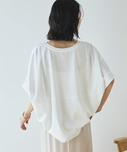 Doux archives（ドゥアルシーヴ）の「ＵＶ加工・吸水速乾ドルマンプルオーバー（Tシャツ/カットソー・レディース・サックスブルー/グレイッシュベージュ/チャコールグレー/オフホワイト・FREE）」の19枚目の写真