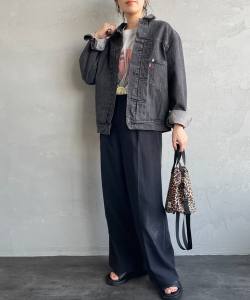 Levi's（リーバイス）の「[LEVI’S/リーバイス] TYPE 1 TRUCKER デニムジャケット（デニムジャケット・レディース・ブラック/ライトインディゴブルー・M/S/L/XL）」の4枚目の写真