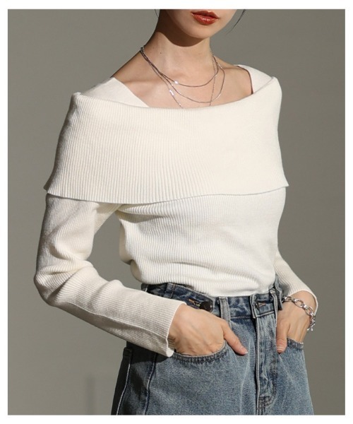 Sawa a la mode（サワアラモード）の「リボンブローチ付きオフショル風ニットトップス（ニット/セーター・レディース・オフホワイト・FREE）」の17枚目の写真