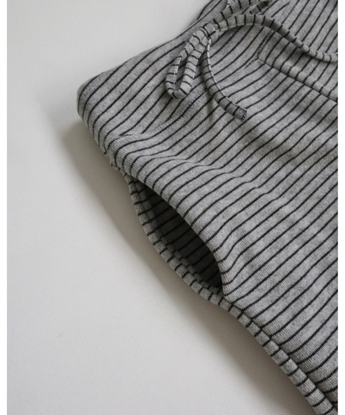 jumelle（ジュメロ）の「ヒートボーダーパンツ（スウェットパンツ・レディース・グレー・SMALL/MEDIUM）」の4枚目の写真