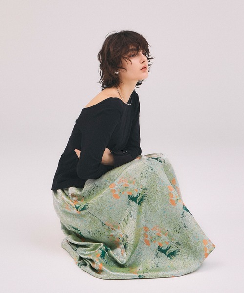 ARVELLIA(アルベリア)の「SPLIT CUFF TOPS(Tシャツ/カットソー・レディース・ブラック/サックスブルー・M)」の19枚目の写真