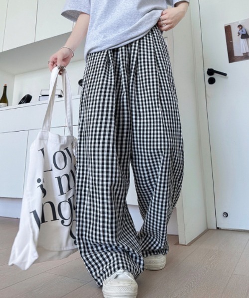 yuue' ( wear )(ユーイ)の「ギンガムチェック柄タックワイドパンツ(その他パンツ・レディース・ピンク/ブラック/ブルー・FREE)」の4枚目の写真