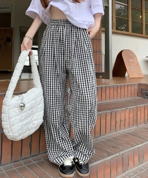 yuue' ( wear )(ユーイ)の「ギンガムチェック柄タックワイドパンツ(その他パンツ・レディース・ピンク/ブラック/ブルー・FREE)」の10枚目の写真