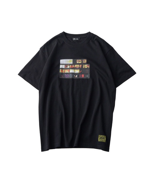 Subciety(サブサエティ)の「Reversal film tee(Tシャツ/カットソー・メンズ・ブラック/ホワイト・SMALL/MEDIUM/LARGE/X-LARGE/XX-LARGE)」の4枚目の写真