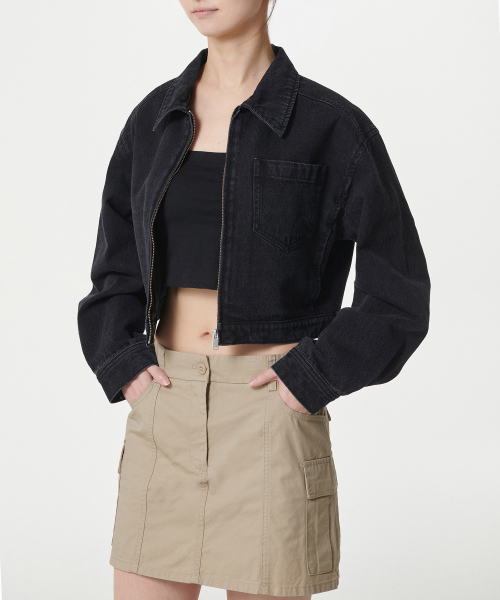 MUSINSA STANDARD WOMAN（ムシンサスタンダードウーマン）の「ウィメンズリラックスドクロップデニムジップアップジャケット[ウォッシュドブラック]（デニムジャケット・レディース・その他・S/M）」の2枚目の写真