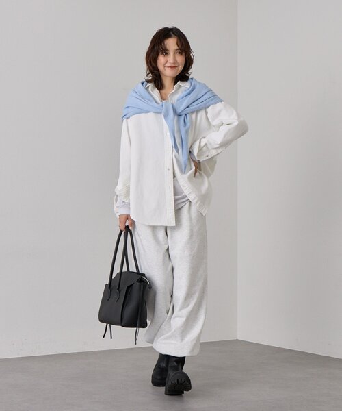 RIVE DROITE（リヴドロワ）の「【A・MONN(アモン)】WIDE SWEAT PANTS（スウェットパンツ・レディース・ネイビー/ライトグレー・38/36）」の3枚目の写真