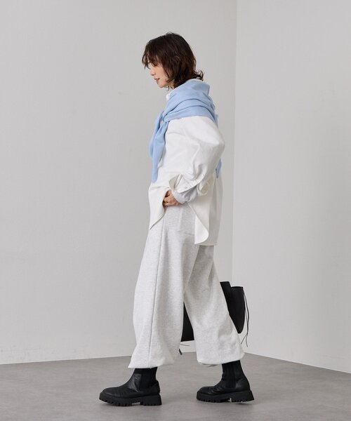 RIVE DROITE（リヴドロワ）の「【A・MONN(アモン)】WIDE SWEAT PANTS（スウェットパンツ・レディース・ネイビー/ライトグレー・38/36）」の5枚目の写真