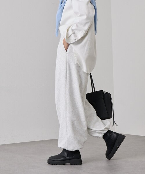 RIVE DROITE（リヴドロワ）の「【A・MONN(アモン)】WIDE SWEAT PANTS（スウェットパンツ・レディース・ネイビー/ライトグレー・38/36）」の9枚目の写真