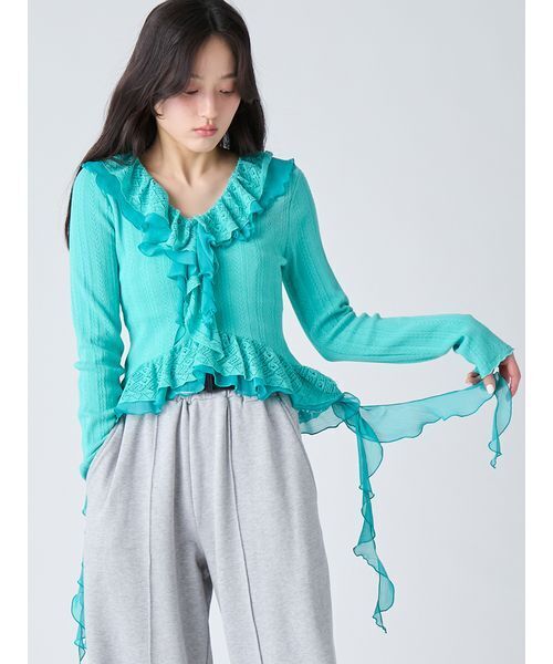 LILY BROWN（リリーブラウン）の「ボリュームフリルニットトップス（ニット/セーター・レディース・オフホワイト/グレー/ターコイズブルー・F）」の6枚目の写真