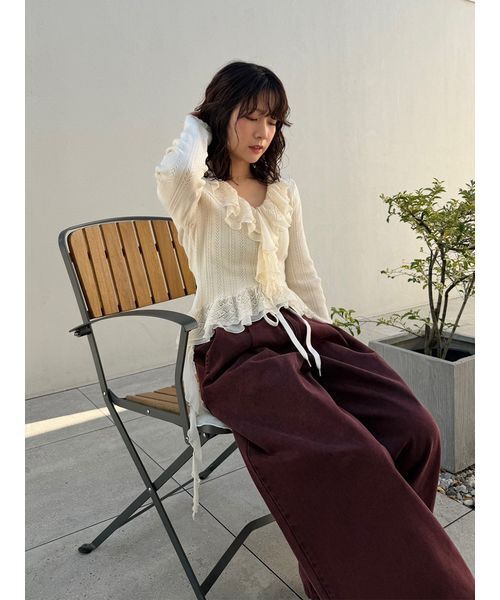 LILY BROWN（リリーブラウン）の「ボリュームフリルニットトップス（ニット/セーター・レディース・オフホワイト/グレー/ターコイズブルー・F）」の14枚目の写真