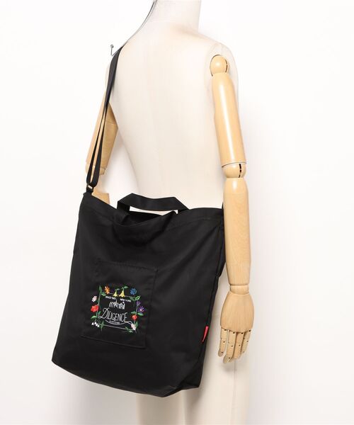 Manhattan Portage（マンハッタンポーテージ）の「PUMPHOUSE SHOULDER BAG COMBED COTTON GABARDINE DPL（ショルダーバッグ・レディース・ブラック・MEDIUM）」の19枚目の写真