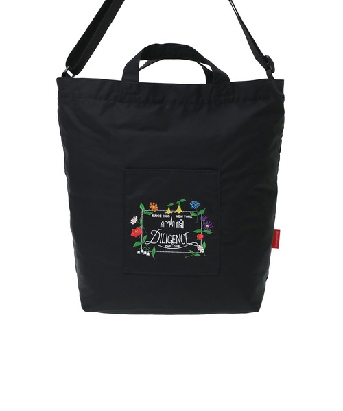 Manhattan Portage（マンハッタンポーテージ）の「PUMPHOUSE SHOULDER BAG COMBED COTTON GABARDINE DPL（ショルダーバッグ・レディース・ブラック・MEDIUM）」の2枚目の写真