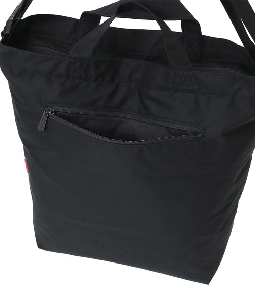 Manhattan Portage（マンハッタンポーテージ）の「PUMPHOUSE SHOULDER BAG COMBED COTTON GABARDINE DPL（ショルダーバッグ・レディース・ブラック・MEDIUM）」の7枚目の写真