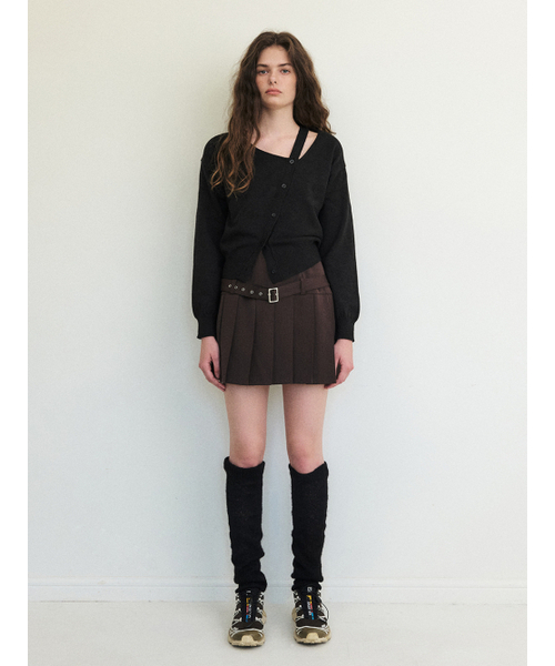 ETMON(エトモン)の「Cut-Out Diagonal Knit Cardigan, Black(カーディガン/ボレロ・レディース・その他・FREE)」の4枚目の写真