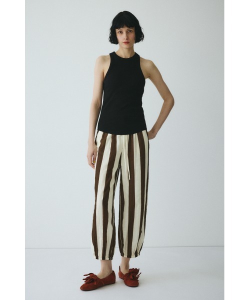 HeRIN.CYE（ヘリンドットサイ）の「Teleco tank top　　テレコタンクトップ（タンクトップ・レディース・ブラック/ベージュ/レッド/ライム/オフホワイト・FREE）」の11枚目の写真