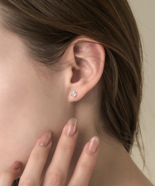 muku(ムク)の「PIERCE/STELLA(ピアス(両耳用)・レディース・ゴールド/シルバー・FREE)」の9枚目の写真